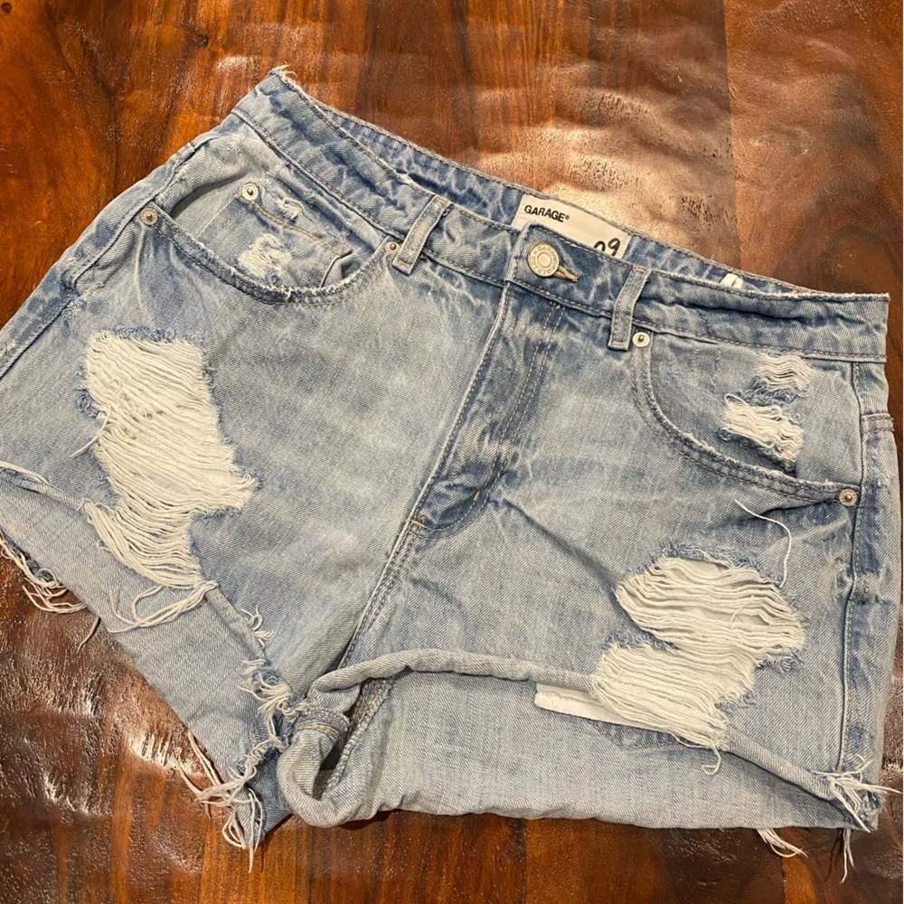 Garage Jean Shorts Distressed Raw Hem Size 9